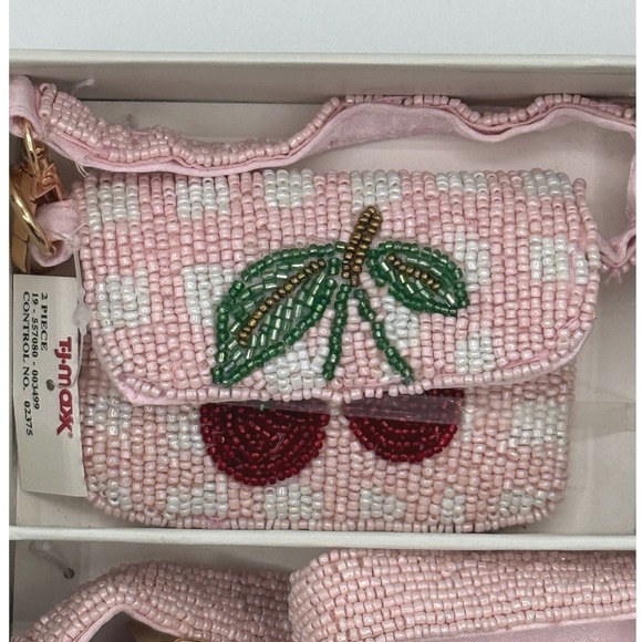 🍒Viral Handmade India Beaded Red Cherry Shoulder & Mini Bag Key Chain Set NEW🍒 - Picture 2 of 7